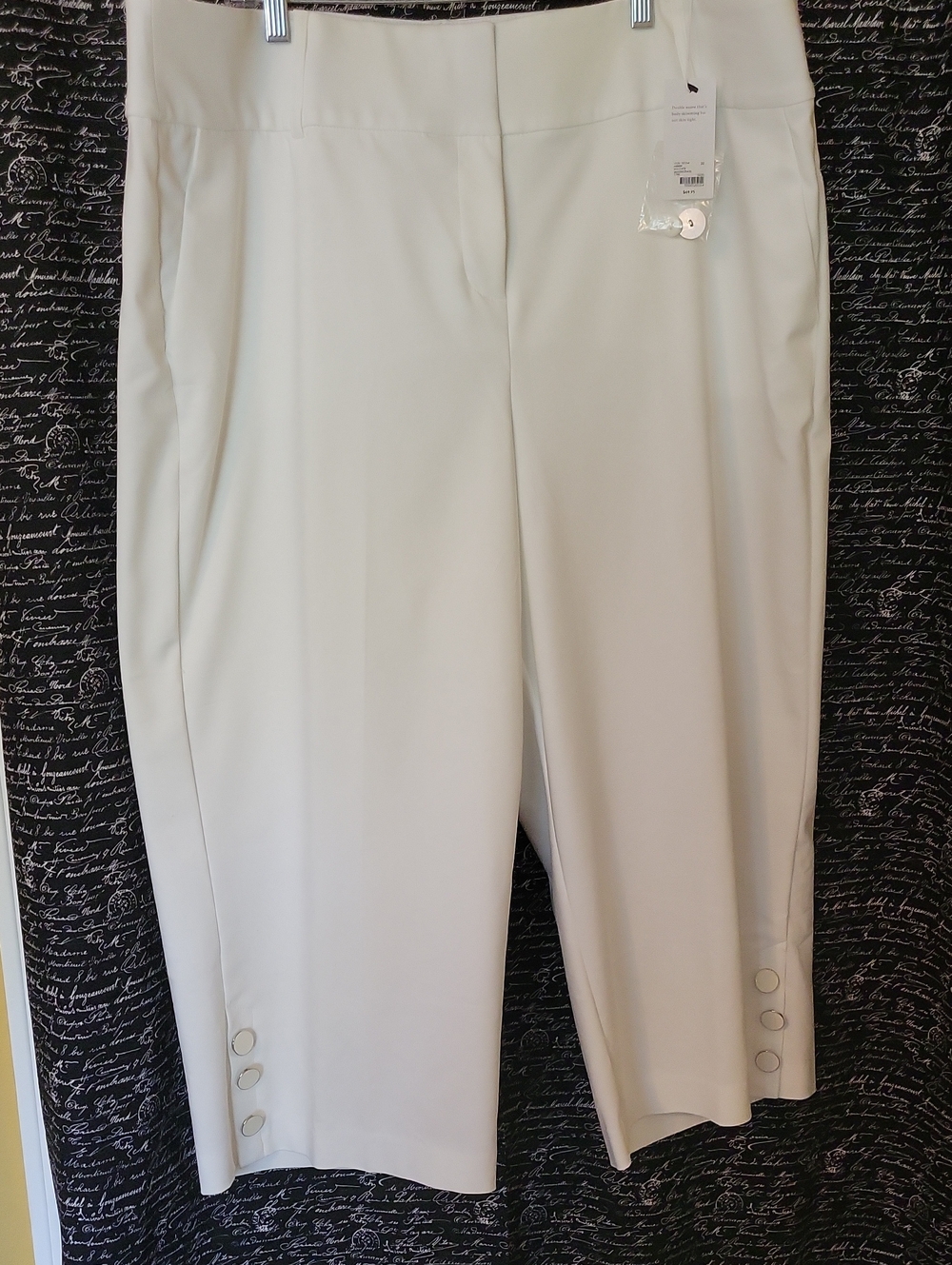 Lane Bryant White Stretch Waist Cropped Dress Capris